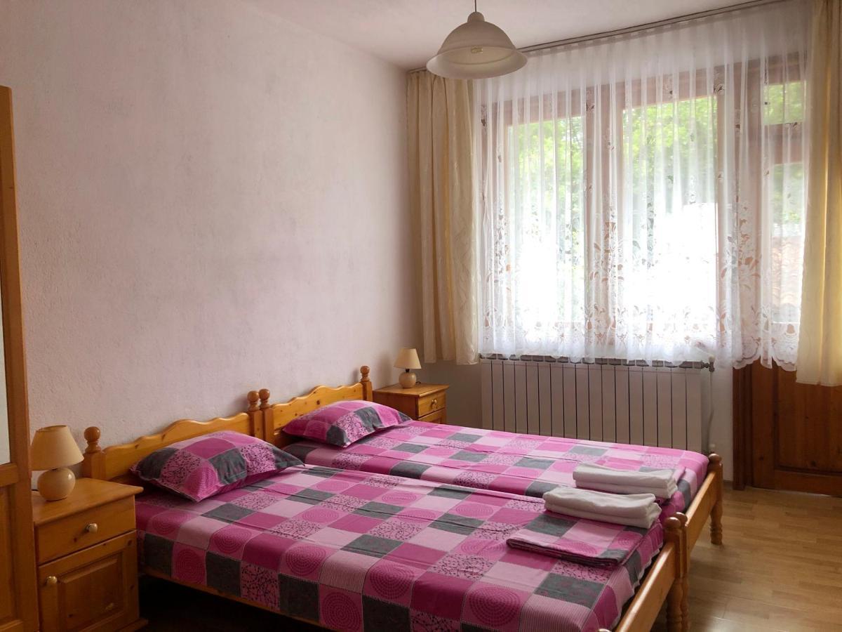 "Калоянови" Hotel Carevo Kültér fotó