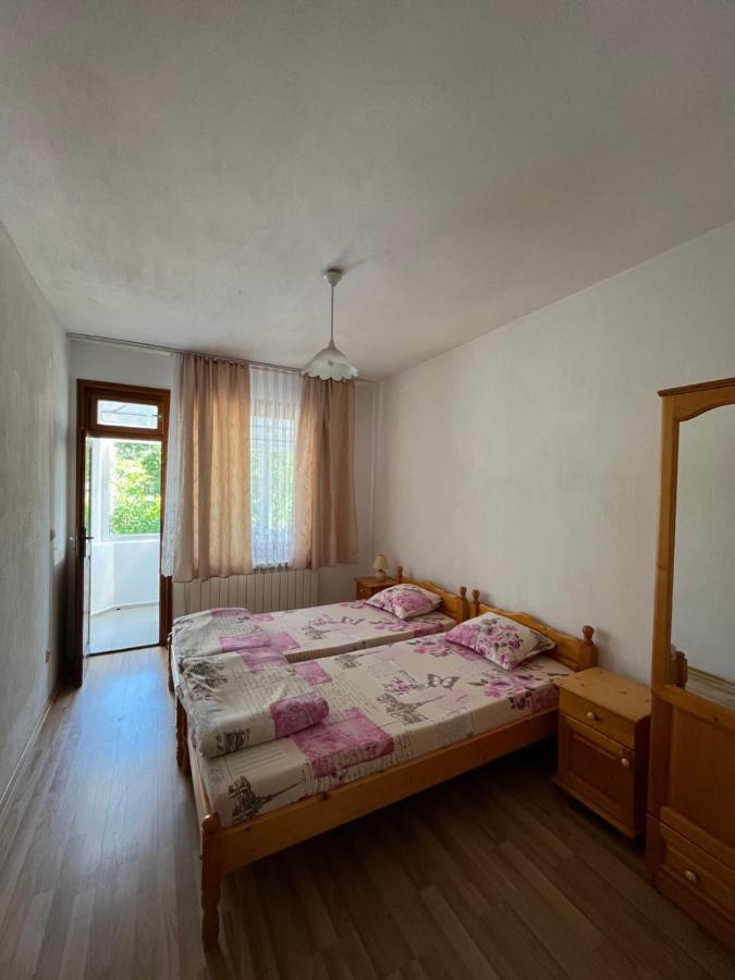 "Калоянови" Hotel Carevo Kültér fotó